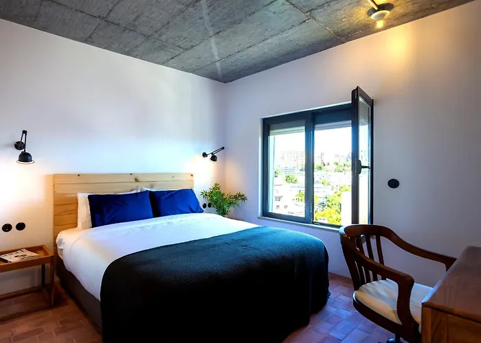 The Lisbon Cool Design Suites - Self Check In & Parking Lisboa