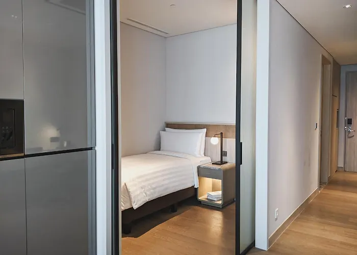 Parkroyal Serviced Suites Yakarta