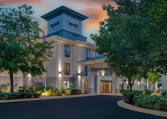 Spark By Hilton Montgomery Eastchase