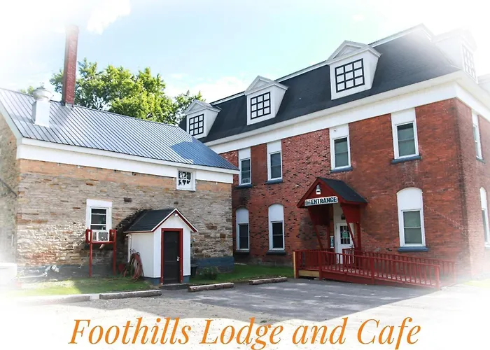 Foothills Lodge & Diner Malone