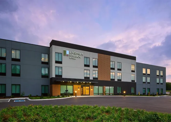 Livsmart Studios By Hilton Tullahoma