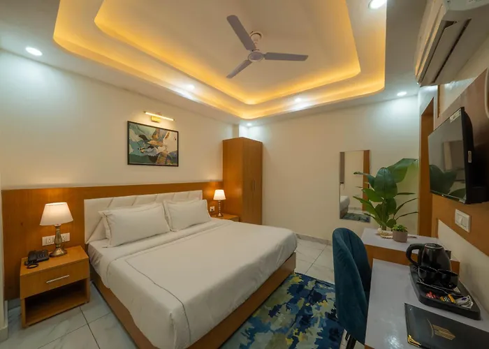 Krishna Abode By Perfect Stayz Near Prem Mandir Vrindavan