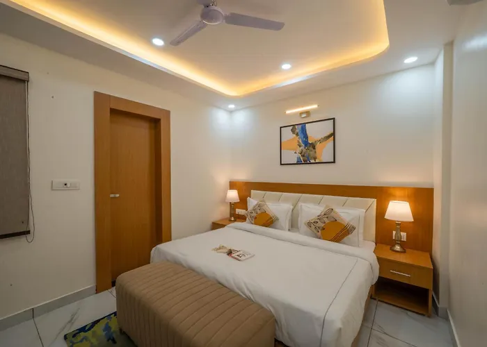 Krishna Abode By Perfect Stayz Near Prem Mandir Vrindavan