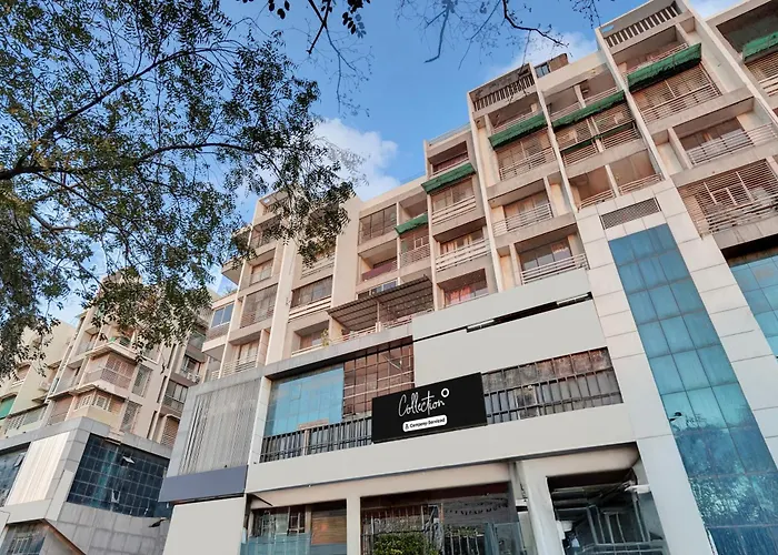 Super Collection O Kudasan Gandhinagar Formerly Hotel Royal Mansion