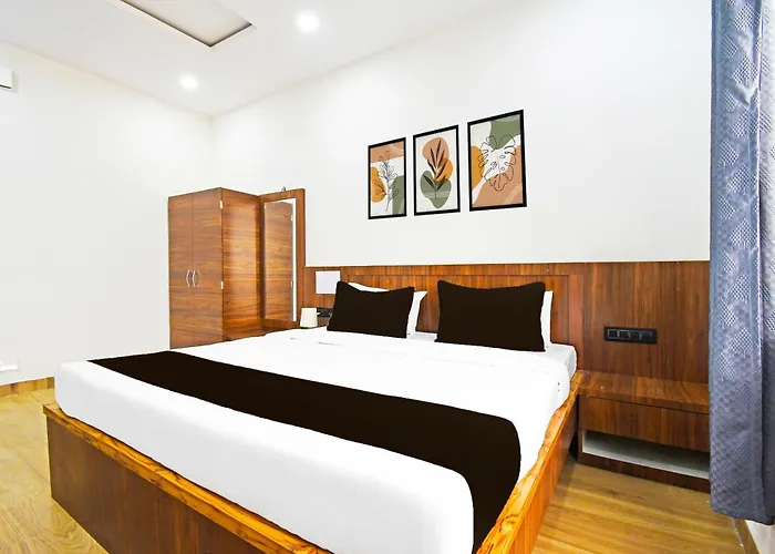 Super Hotel O Mana Camp Near Airport Raipur 