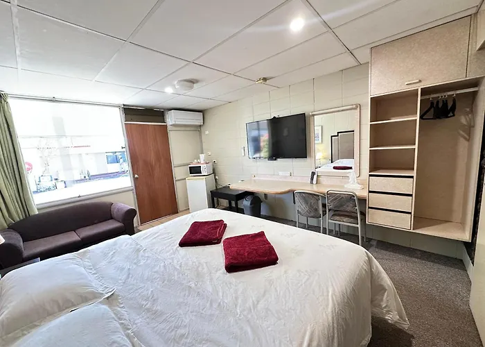 Inland Oasis Motel Mount Isa