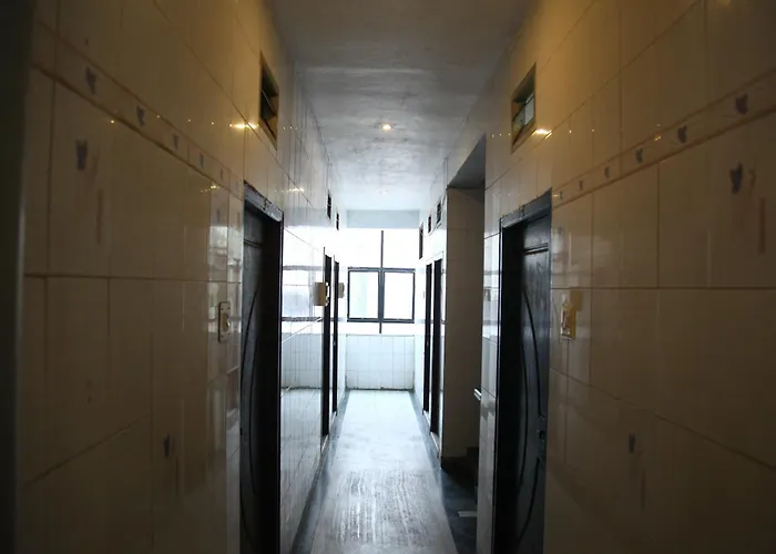 Zam Zam Residents Hotel Chennai