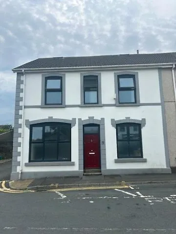 The Greenfield Inn Guest House Llanelli