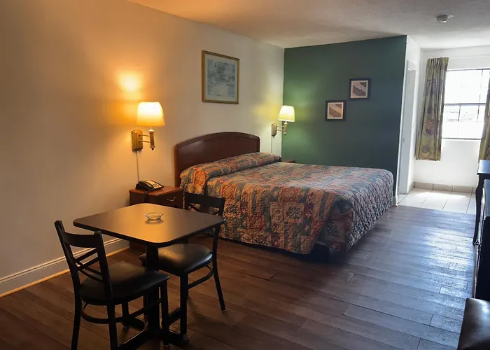 American Inn Metter