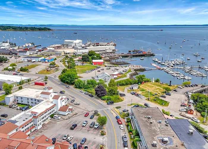 Harborline Hotel Rockland
