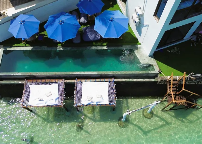 The Cove Bali Bed & Breakfast Nusa Lembongan 