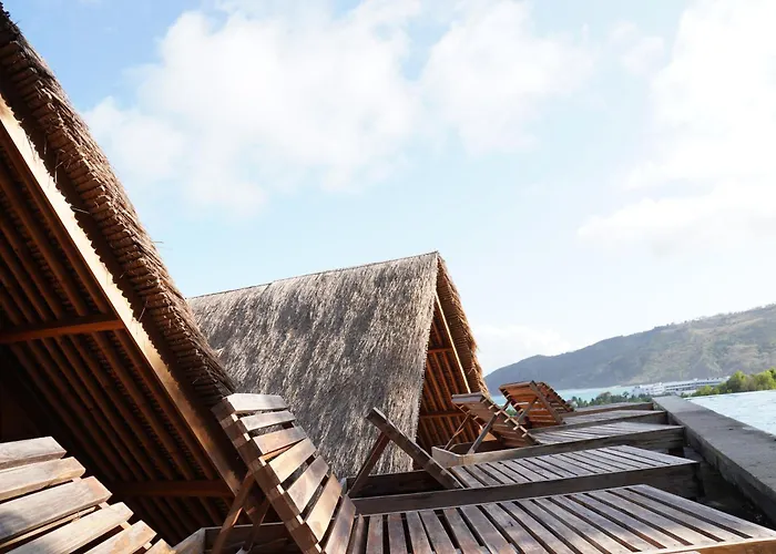 Sky Mountain Views Hotel Kuta 