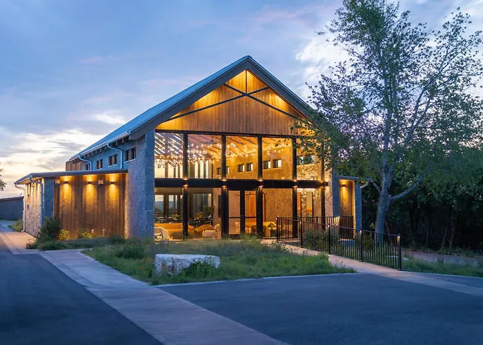 Onera Wimberley Hotel