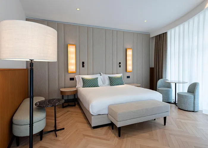 Circle6 Rome Hotel