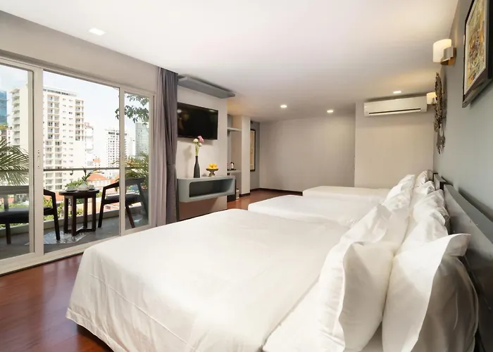 F L G Hotel Phnom Penh