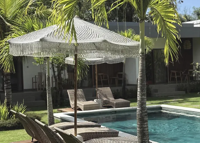 Tropical Almond Villa Uluwatu 