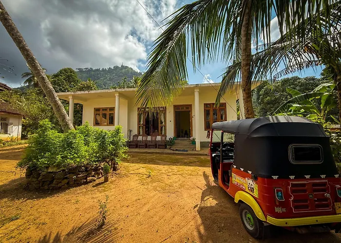 Alexandra Home For Foreign Tourists Only Gampola