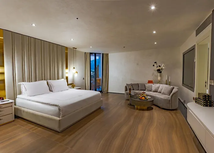 Grand Opera Hotel & Casino & Spa Girne