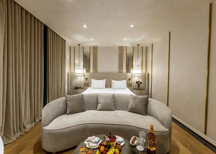 Grand Opera Hotel & Casino & Spa Girne