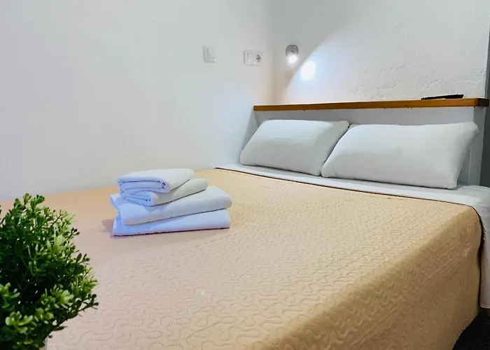 La Tortuga Lodging RoomS Tarifa