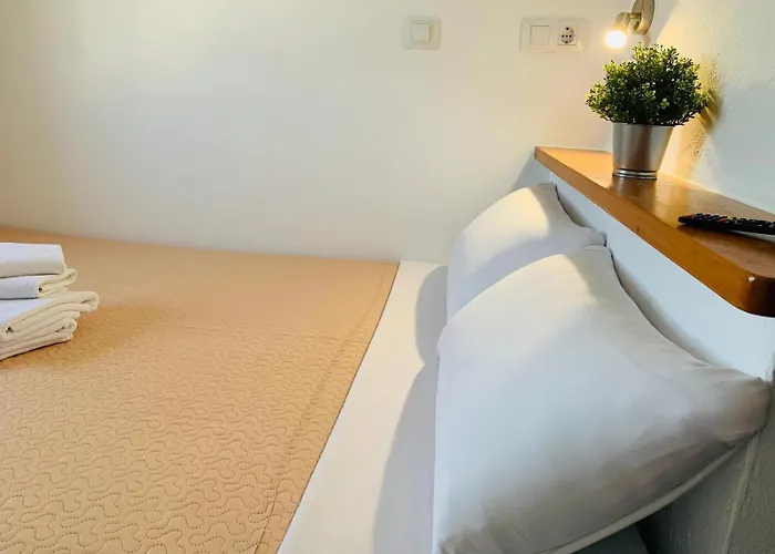 La Tortuga Lodging RoomS Tarifa