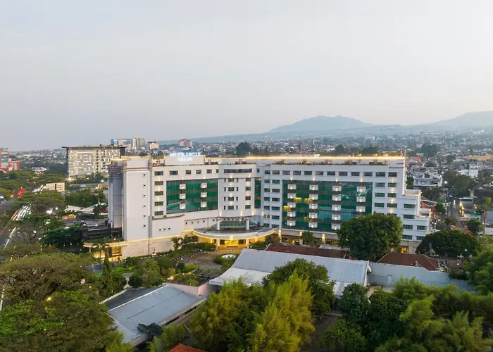 ARTOTEL Suites Aquila - Bandung