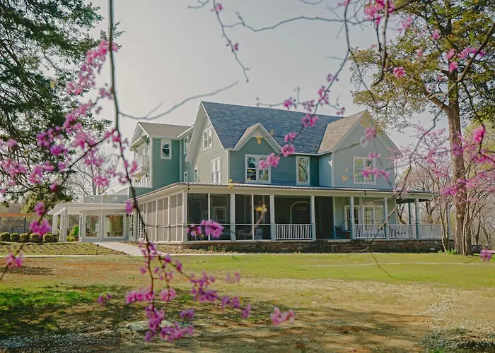 The Stonebreaker Hotel Fayetteville