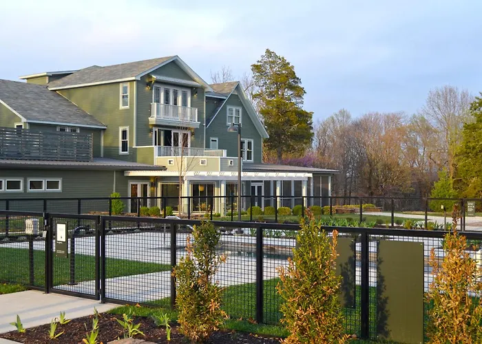The Stonebreaker Hotel Fayetteville