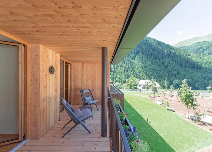 Linara Mountain Family Stay Vals