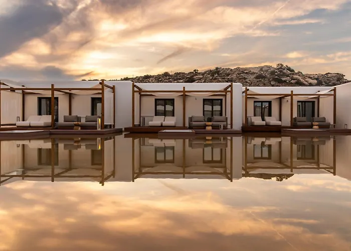 Laguna Coast Resort, Small Luxury Hotels Of The World Stelida 