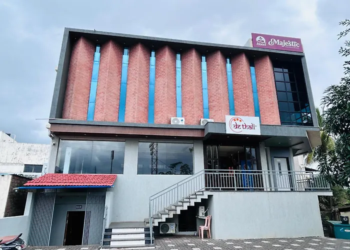 Hotel Majestic, Uchgaon Nh4 Kolhapur