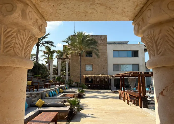 Chateau Cabana Resort Byblos