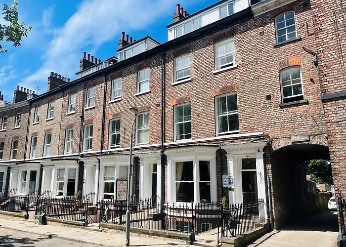 Hedley House Hotel Wellness And Spa York