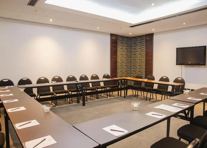 Premier Hotel East London Icc