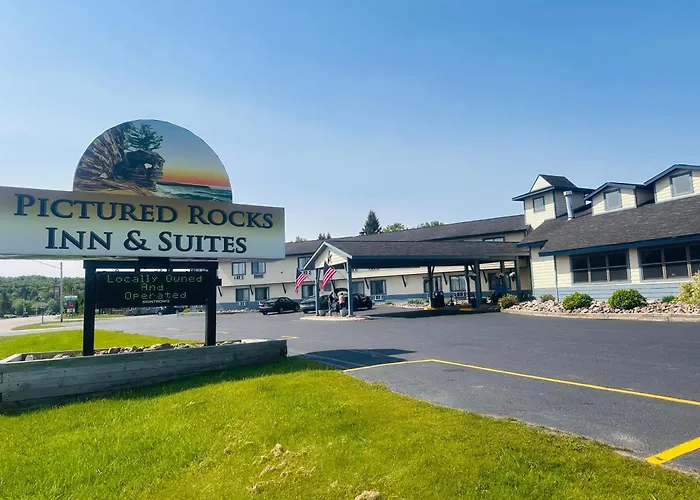 Pictured Rocks Inn And Suites Munising