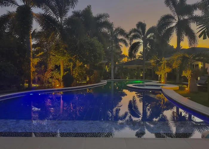 Alona Royal Palm Resort Panglao Island