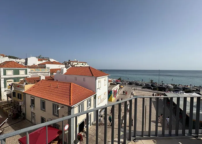 Casa da Praça Guest House Sesimbra
