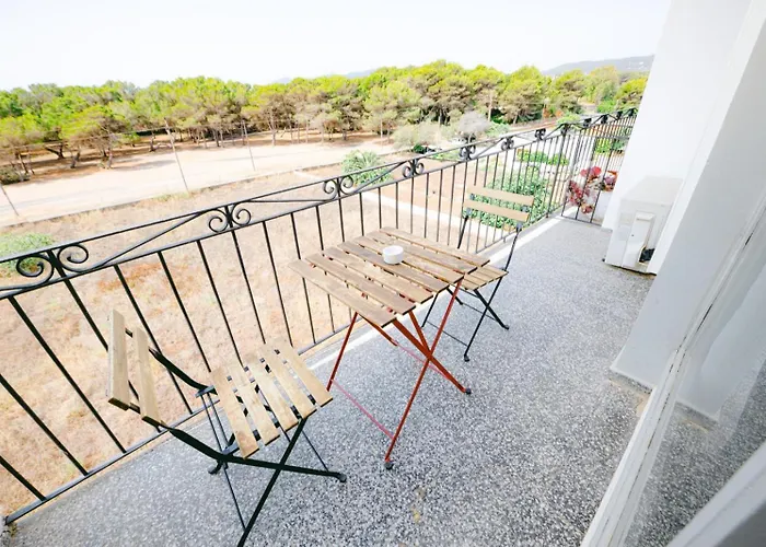 Hostal Flamingo By Nest Es Cana