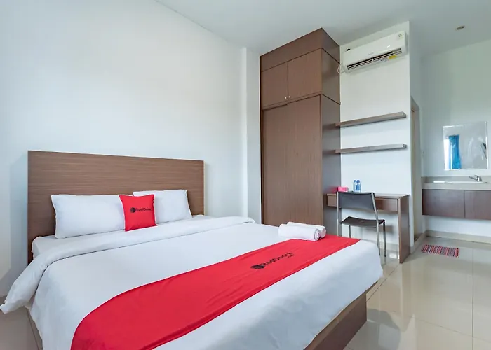Reddoorz Plus Near Kepri Mall Batam