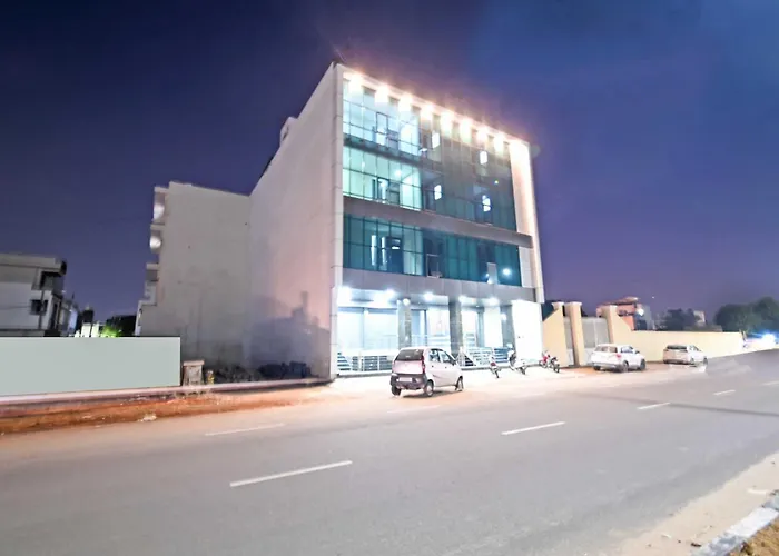 Hotel O Sarvika Jaipur
