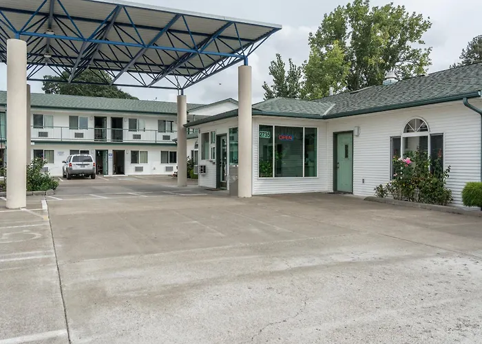 Motel 6 Albany, Or