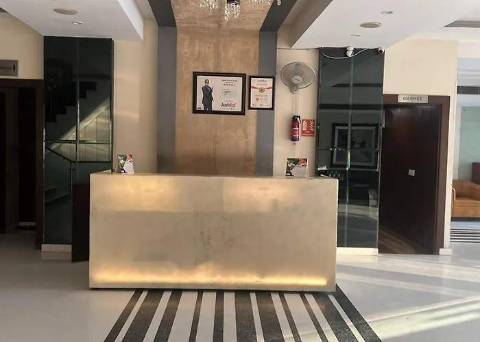 Hotel Downtown Jalandhar