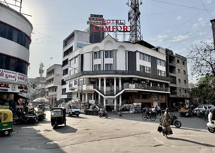 Hotel Comfort Surat