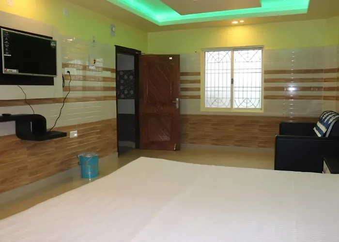 Hotel Hill Top Daringbadi