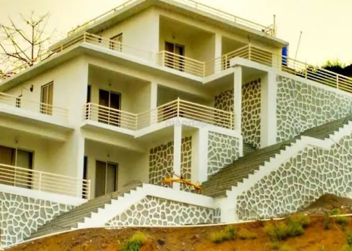 Raj Cottage Nature Luxury Resort Karjat