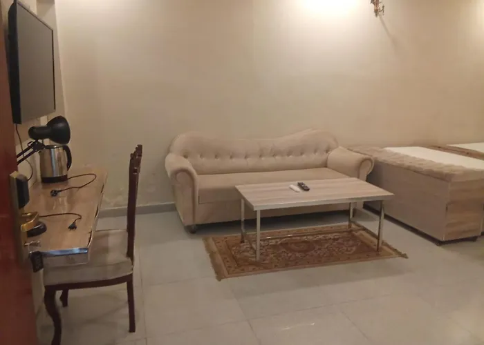 Neshaz Hotel & Suites Lahore