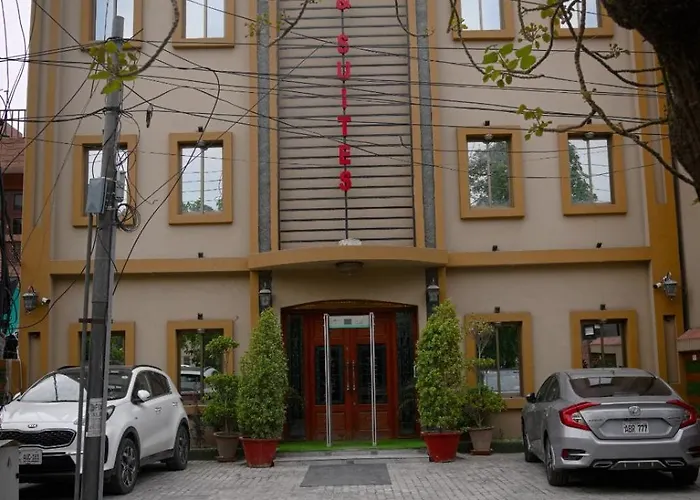 Neshaz Hotel & Suites Lahore