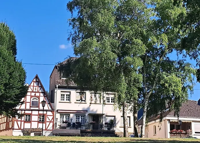 Alte Winzerschenke Hotel Bruttig-Fankel