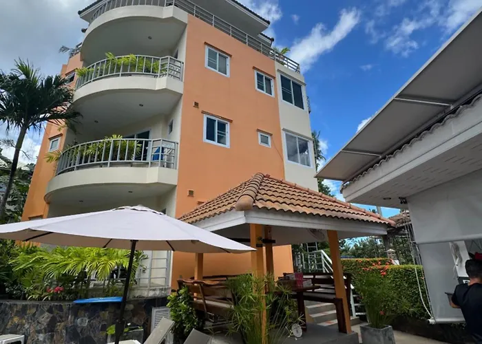 Chaweng Noi Residence