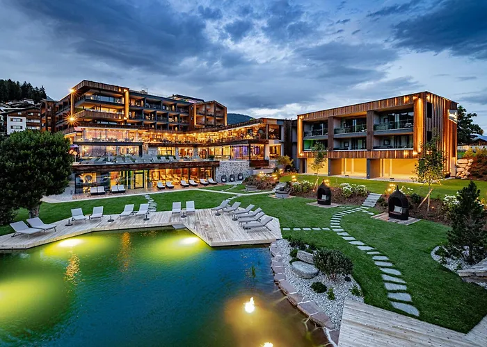 Hotel Sonnenberg Panorama Dolomites Wellbeing Meransen